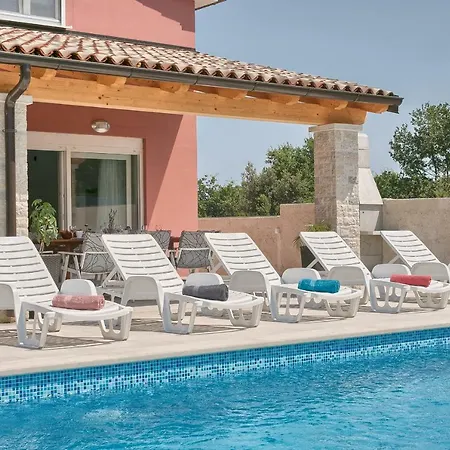 Holiday Nikol Holiday home