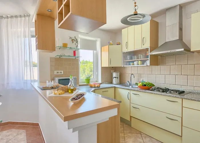 Vikendica Holiday Nikol *