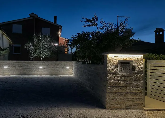 Vikendica Holiday Nikol Pula