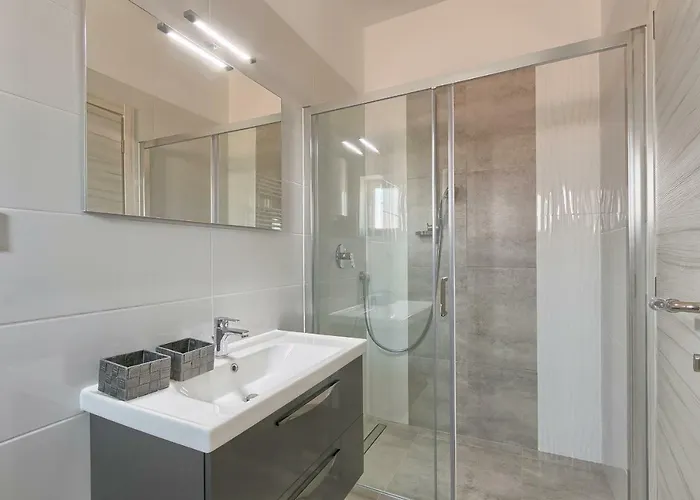 Vikendica Holiday Nikol *