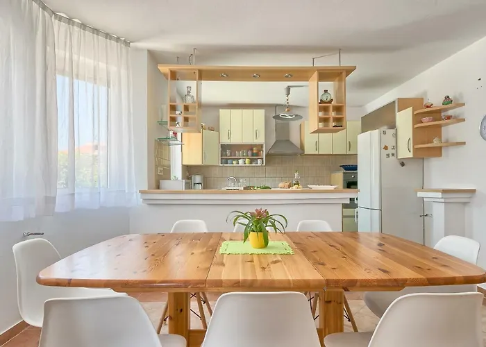 Vikendica Holiday Nikol *