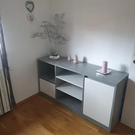 Nikol Pula